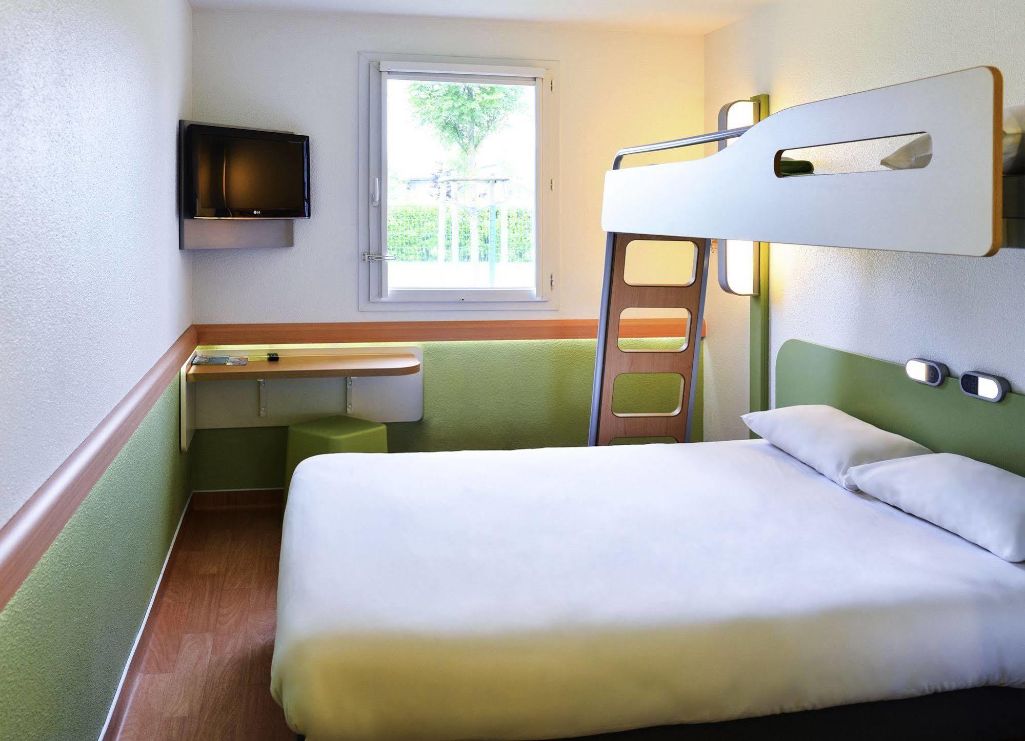 Ibis Budget Orleans Sud Comet Экстерьер фото