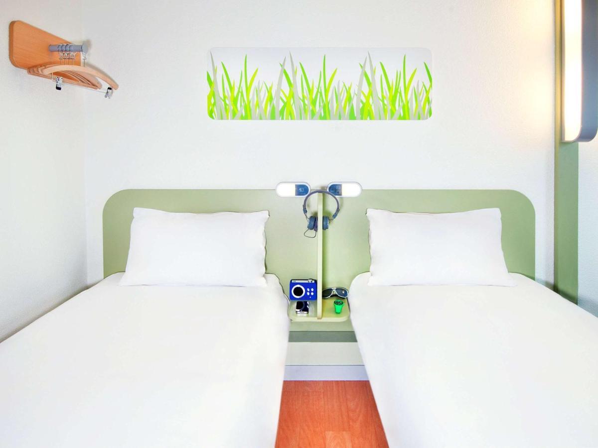 Ibis Budget Orleans Sud Comet Экстерьер фото